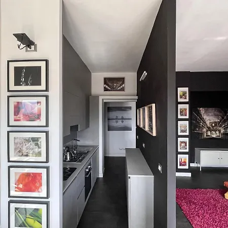 Mura Di Elegant Penthouse With Balcony *