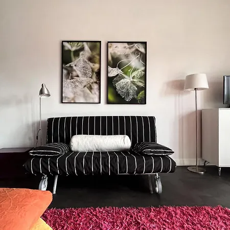 Mura Di Elegant Penthouse With Balcony Lejlighed *